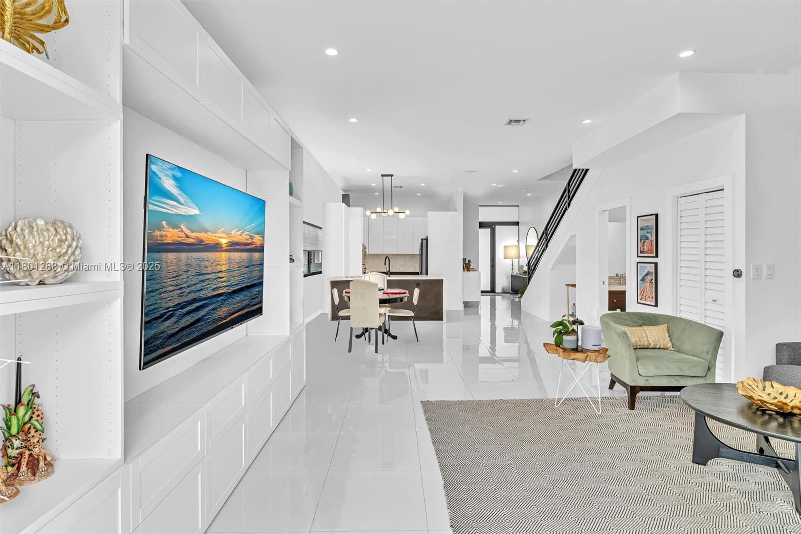 3268 SW 23rd Ter, Miami