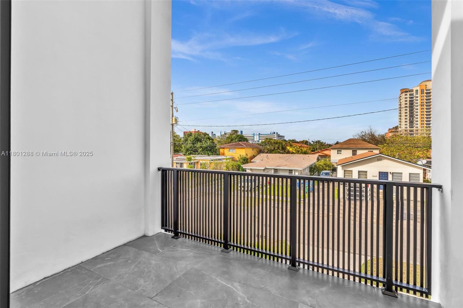 3268 SW 23rd Ter, Miami