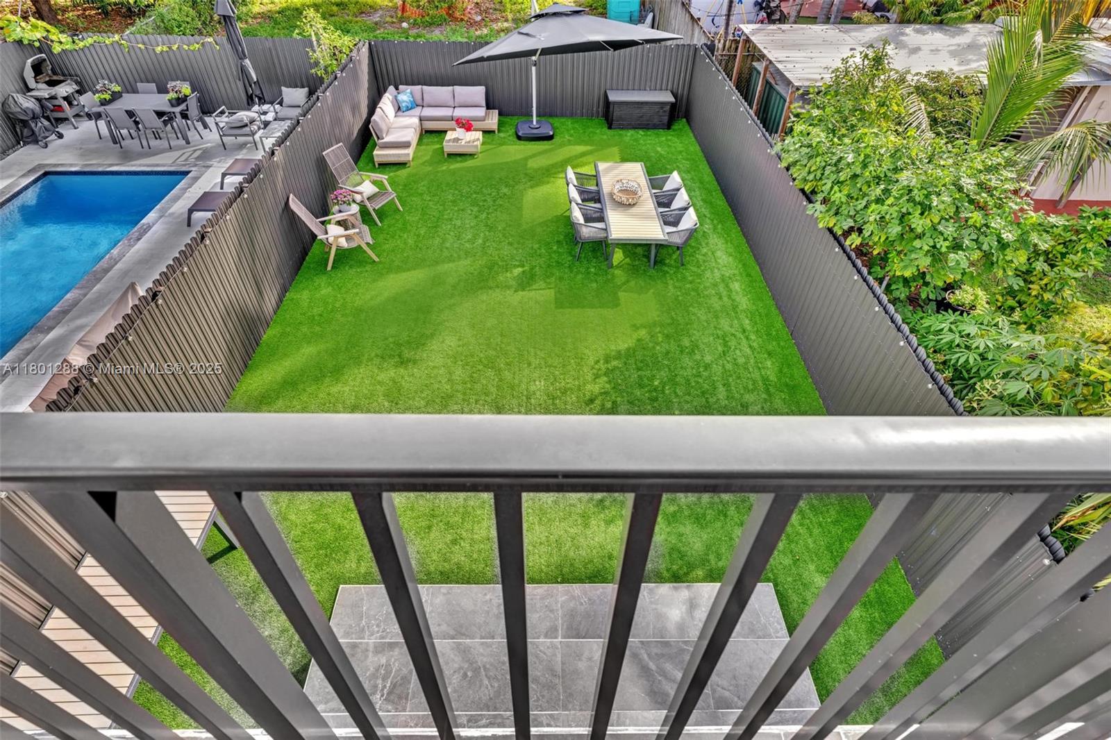 3268 SW 23rd Ter, Miami