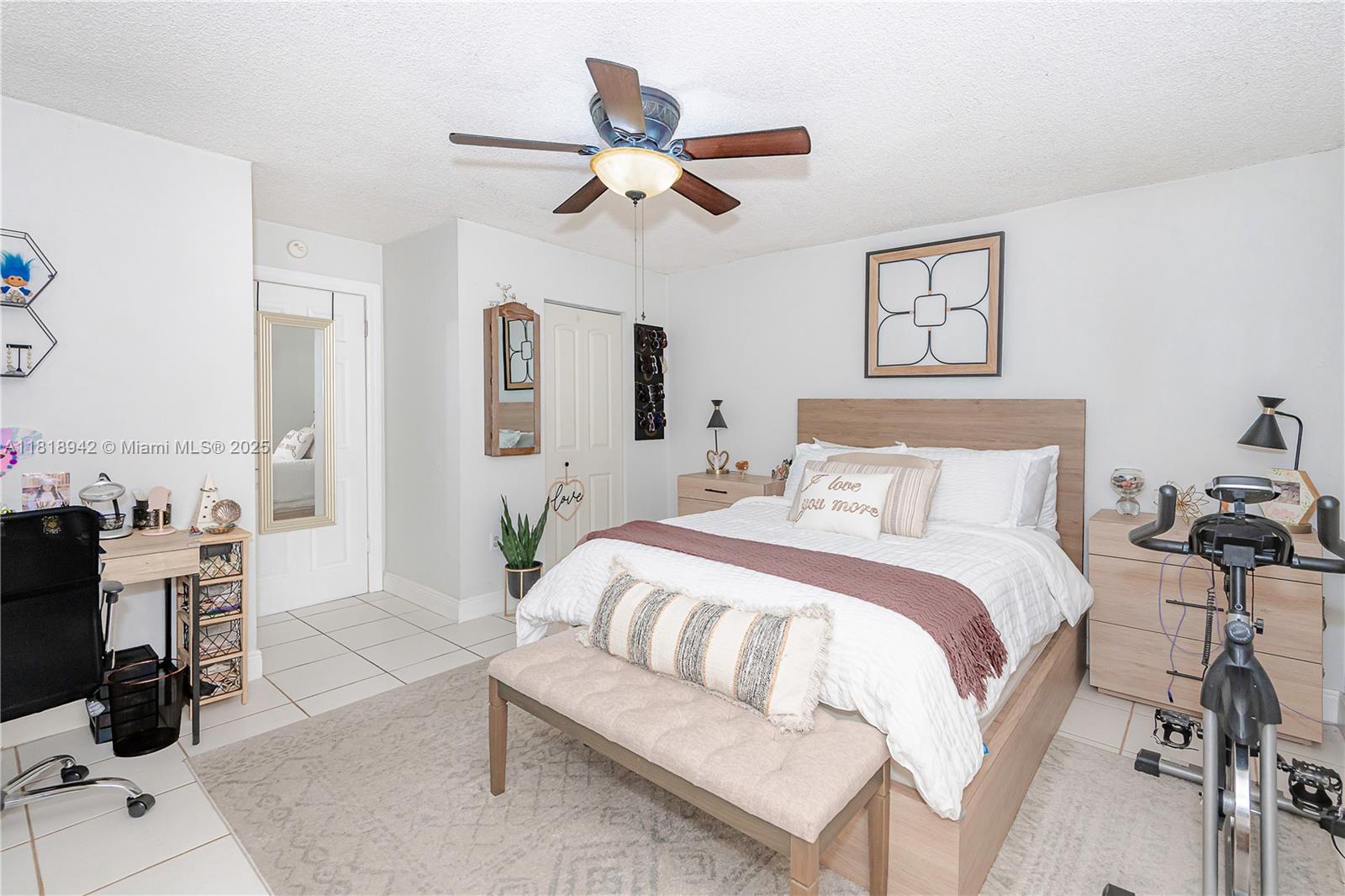 10816 N Kendall Dr # R17