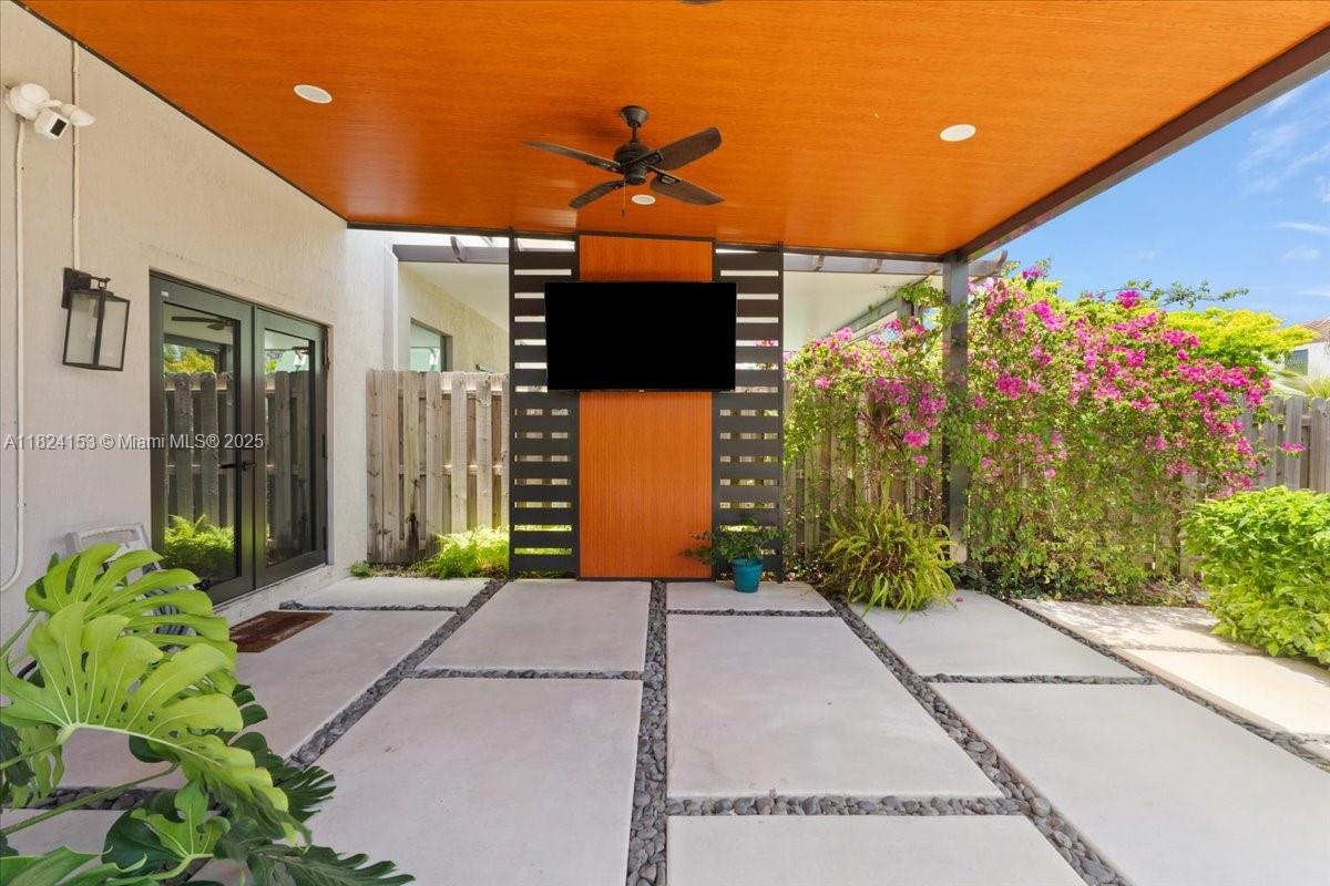 25041 SW 108th Ave