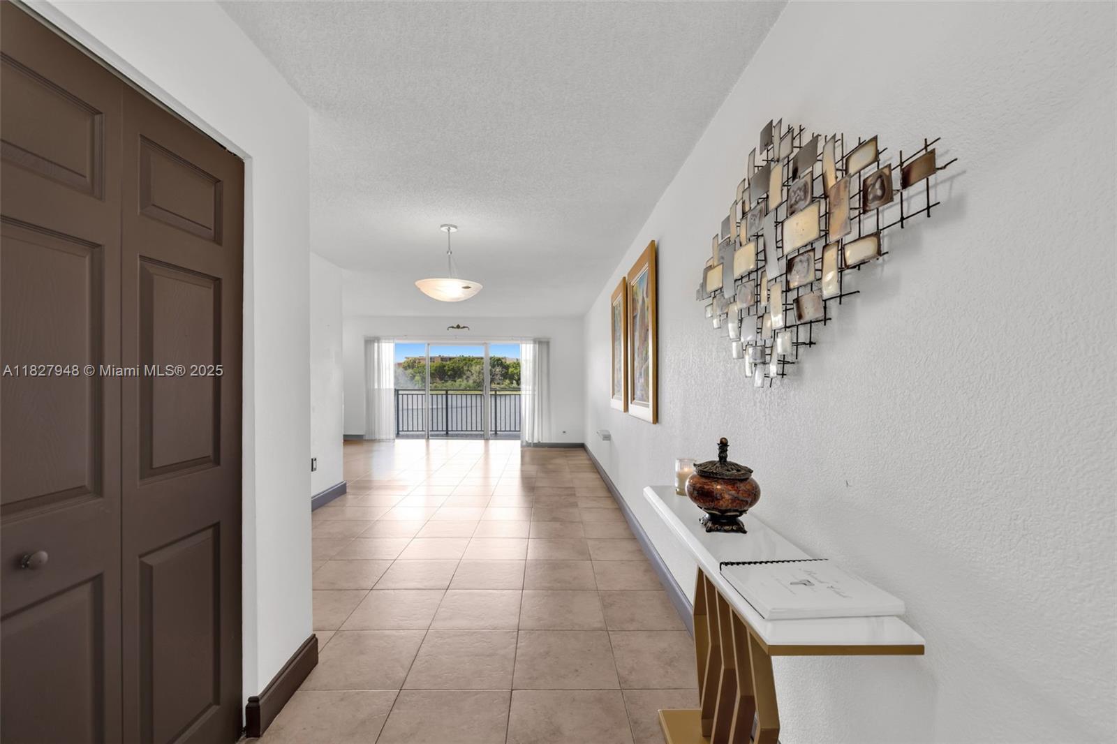 9357 Fontainebleau Blvd # 207D