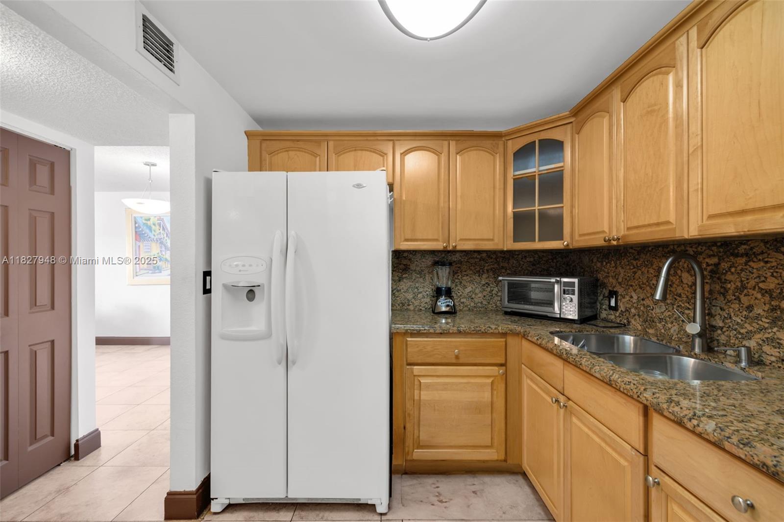 9357 Fontainebleau Blvd # 207D