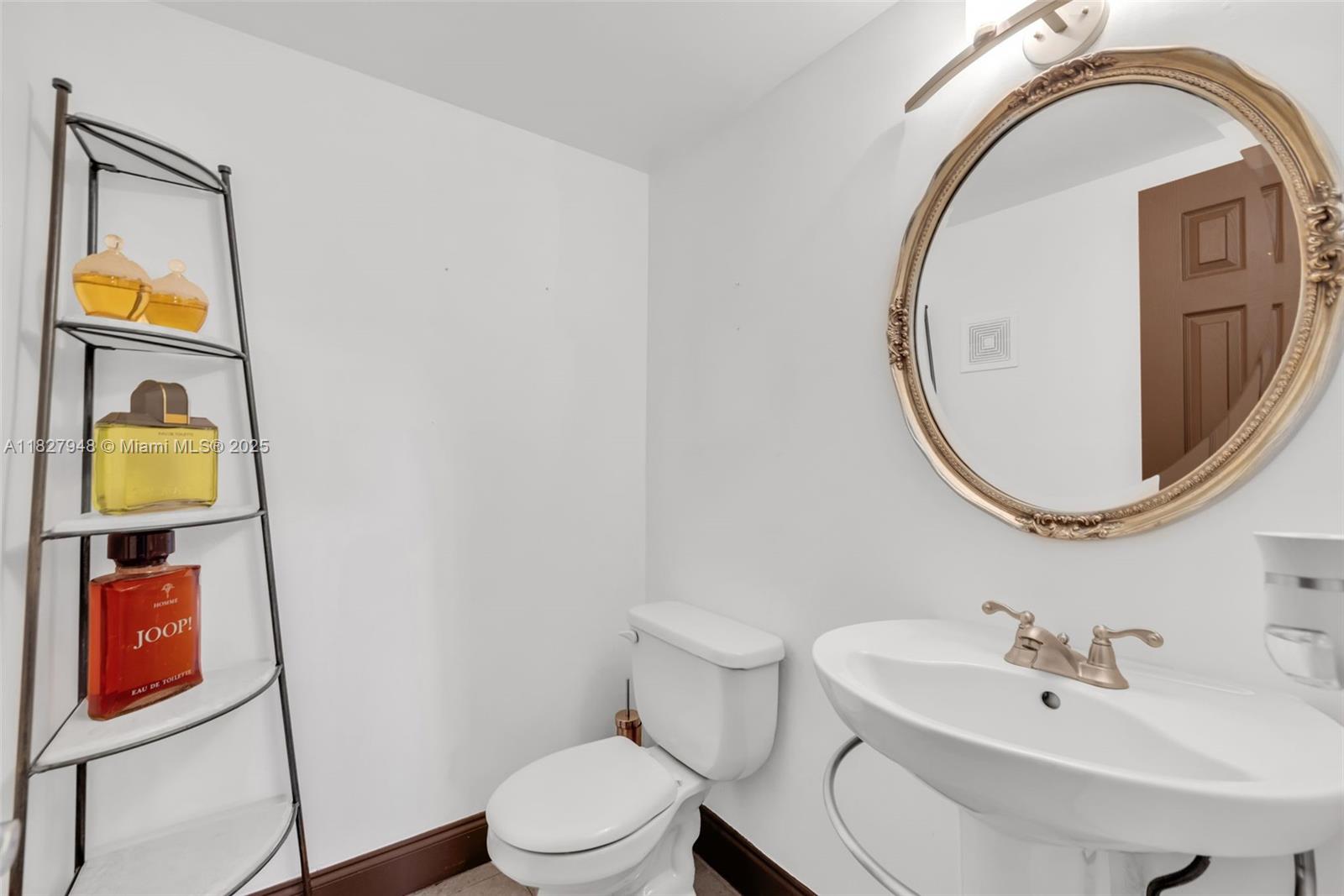 9357 Fontainebleau Blvd # 207D