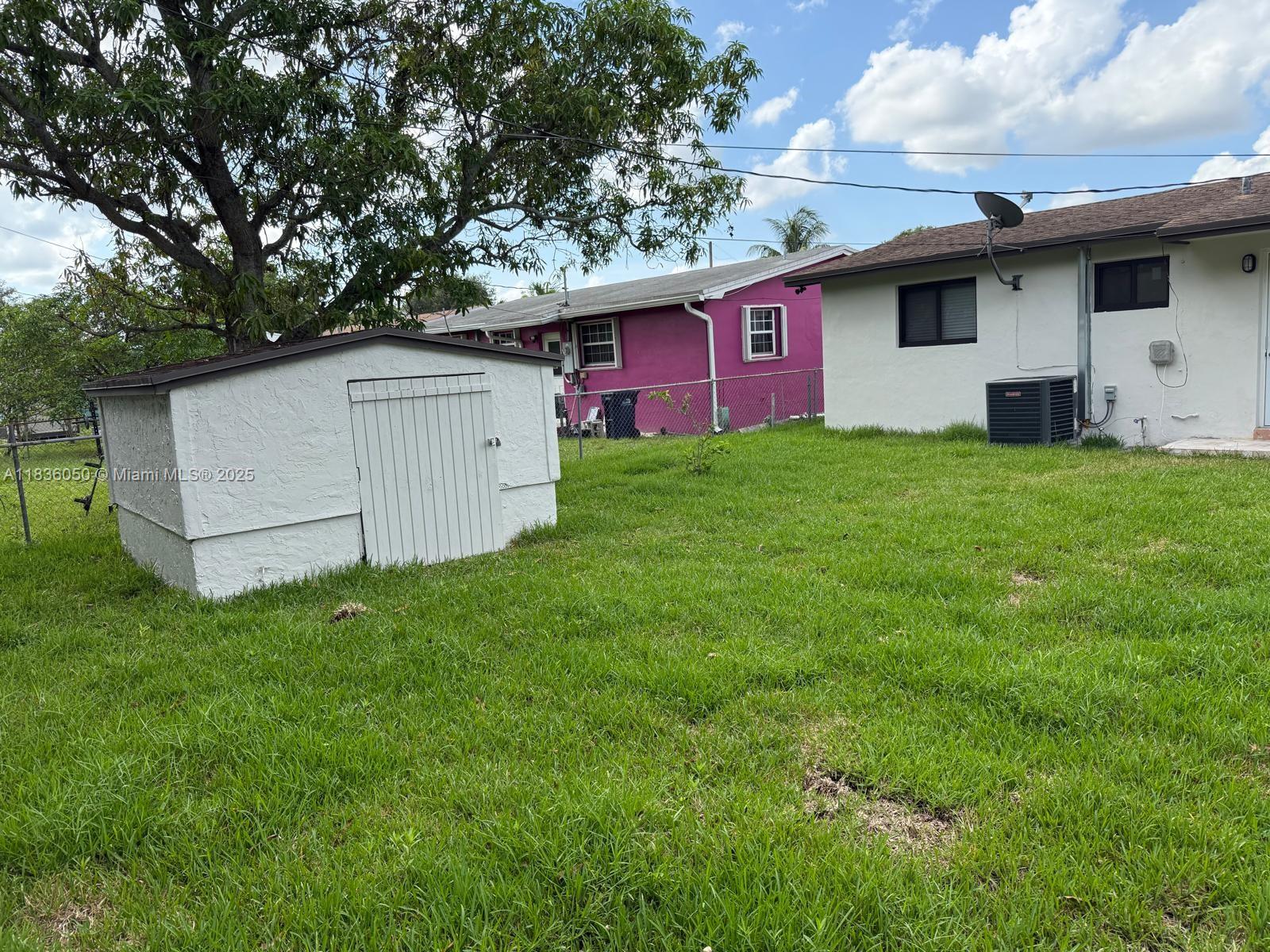 2441 NW 140th St, Opa-Locka