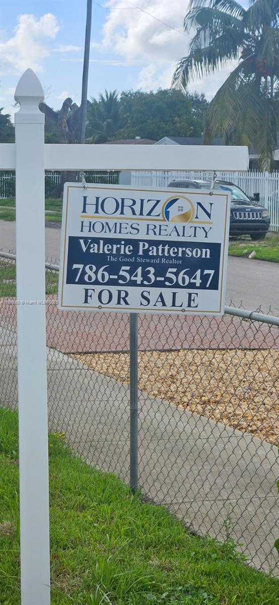 2441 NW 140th St, Opa-Locka