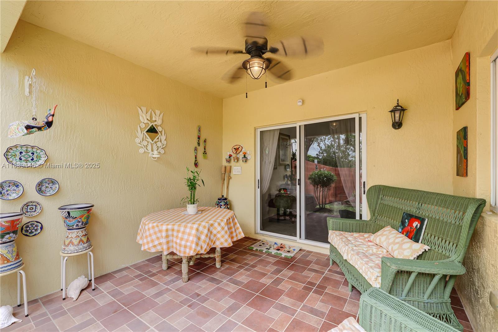 3248 NE 11th Dr
