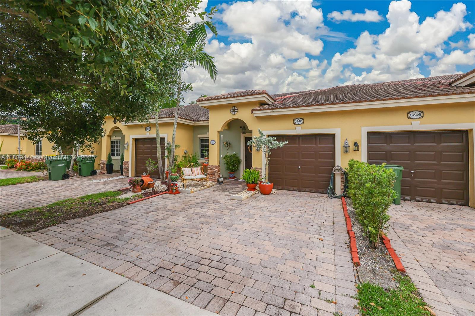 3248 NE 11th Dr