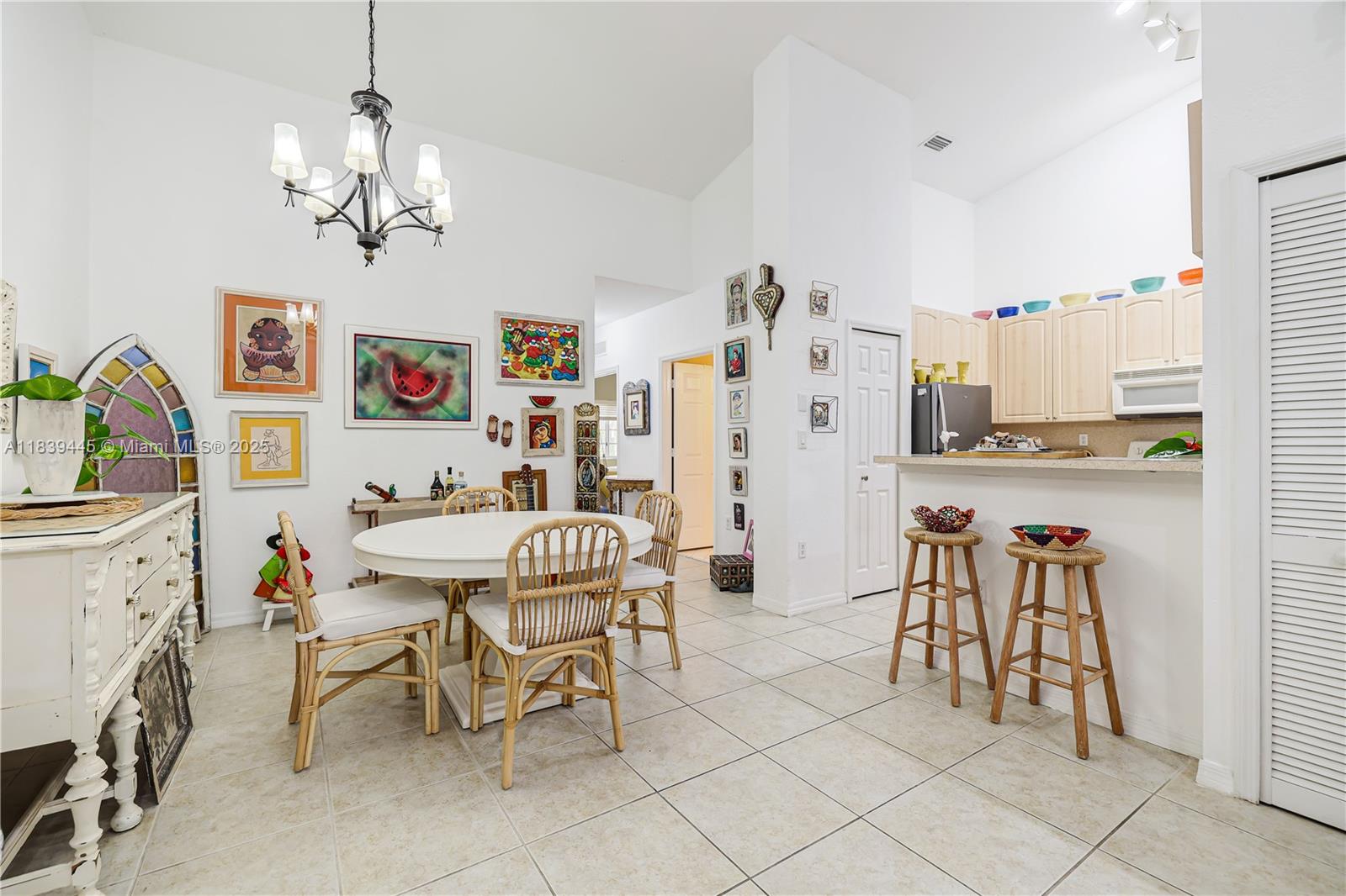 3248 NE 11th Dr