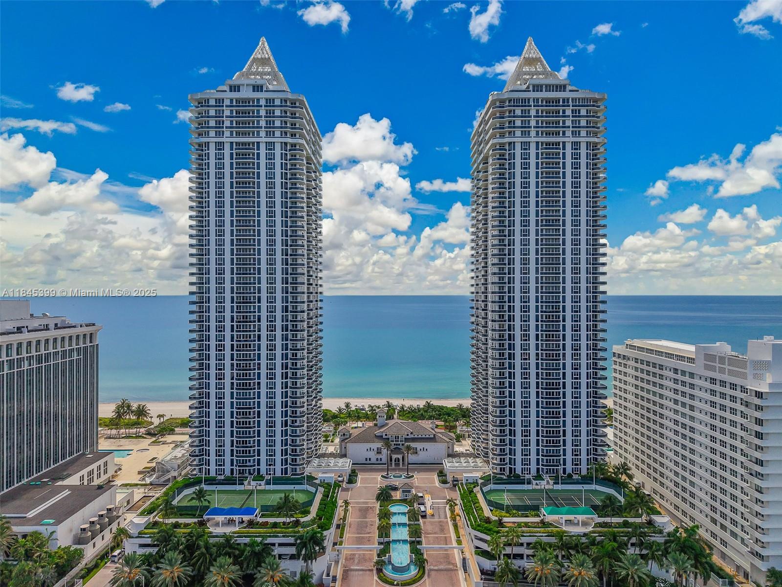 4775 Collins Ave # 1704