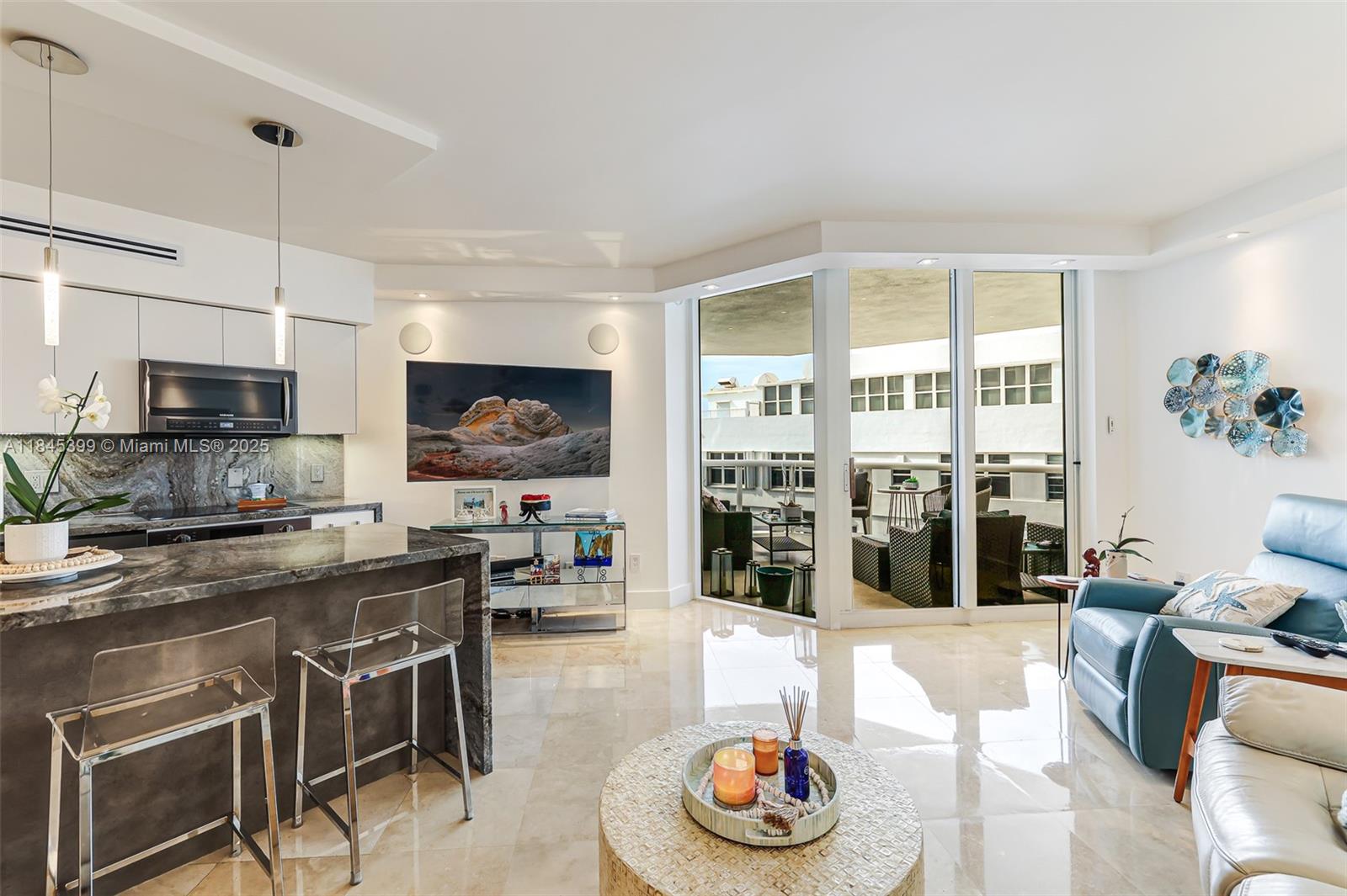 4775 Collins Ave # 1704