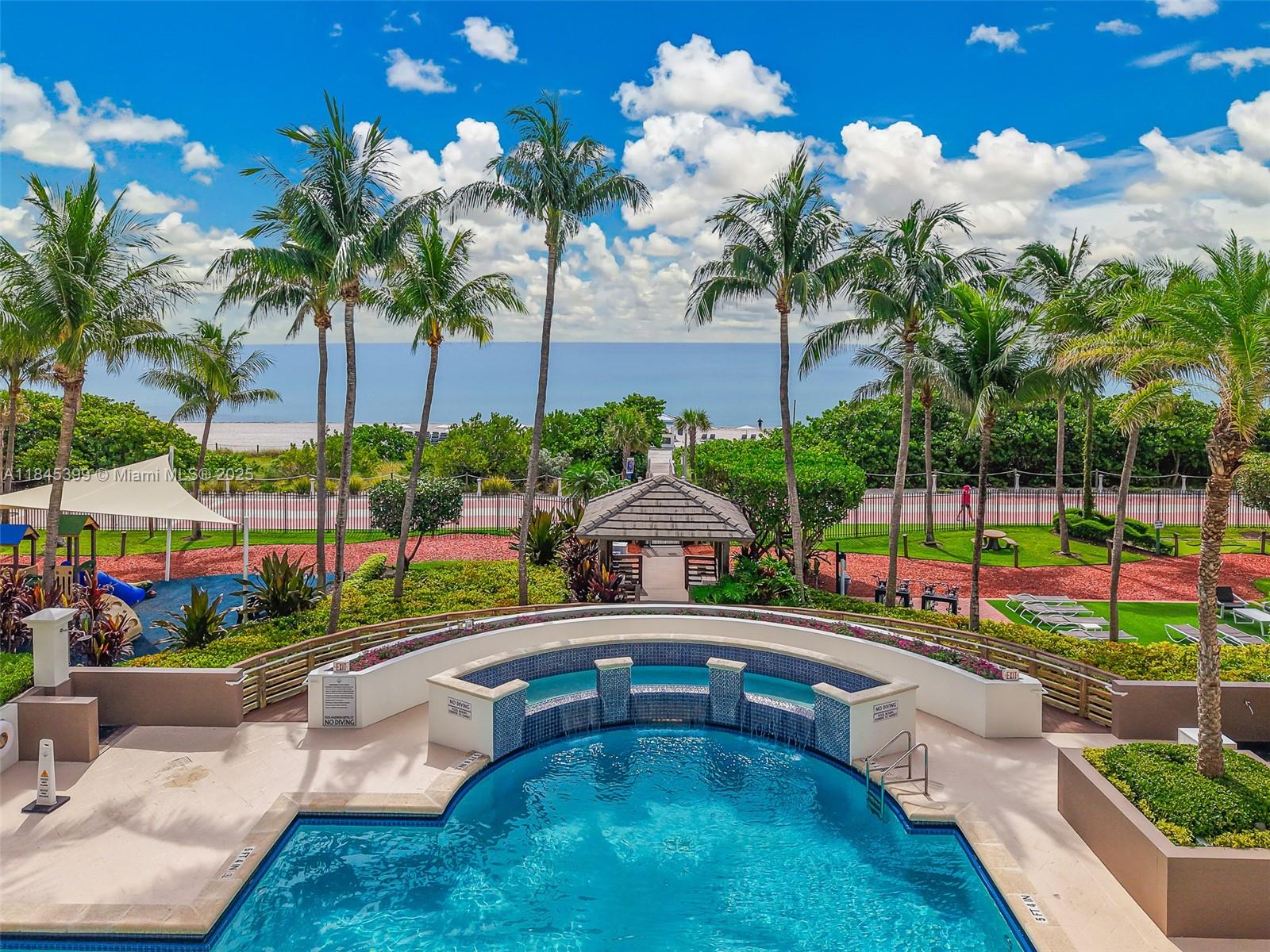 4775 Collins Ave # 1704