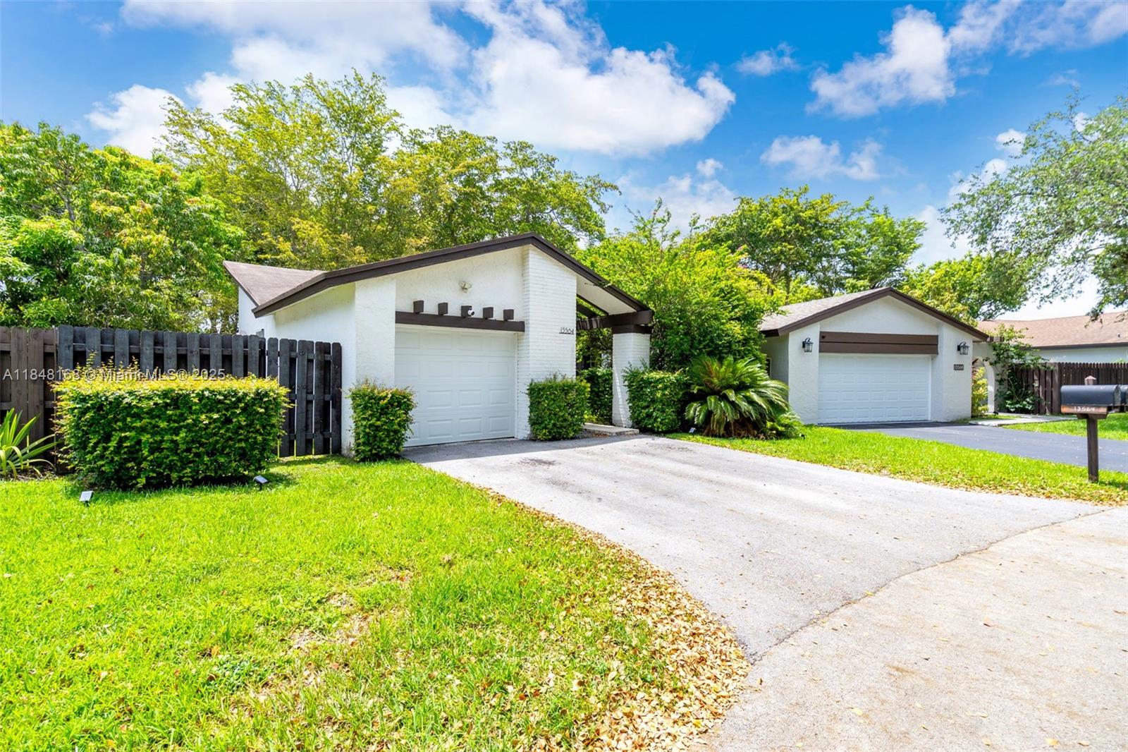 13564 SW 108th St Cir N