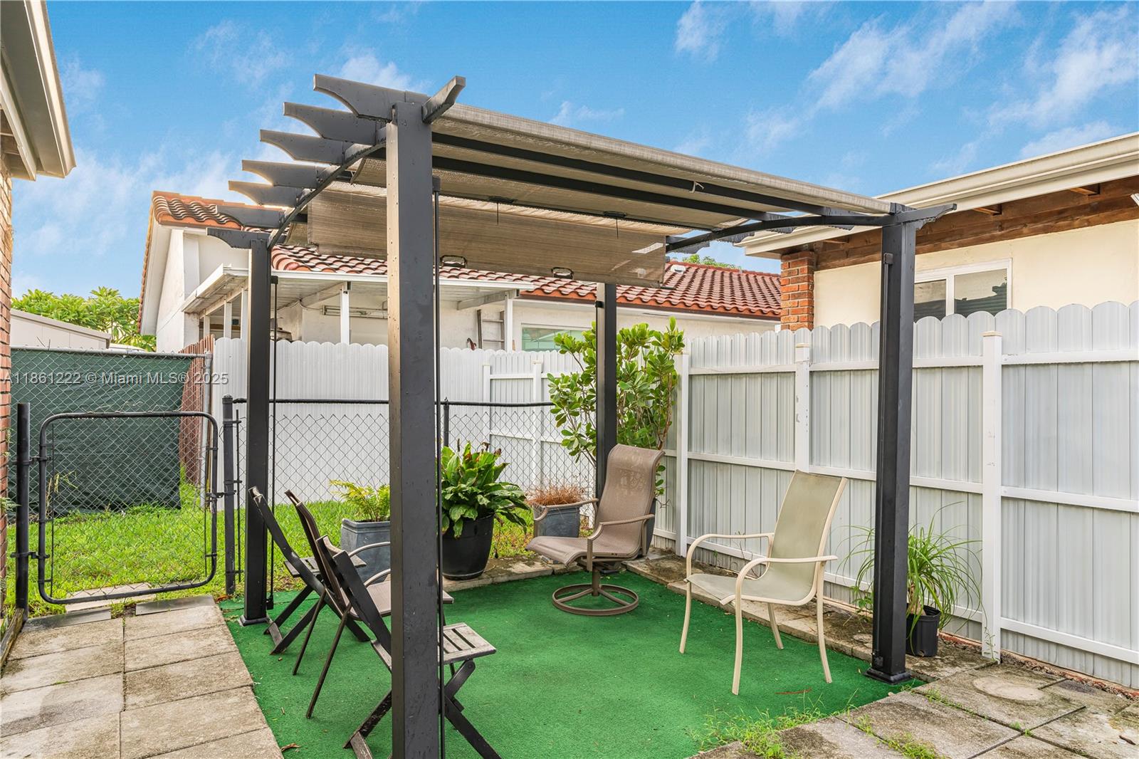 13817 SW 24th St # 13817