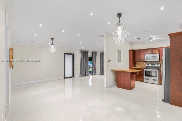 13817 SW 24th St # 13817