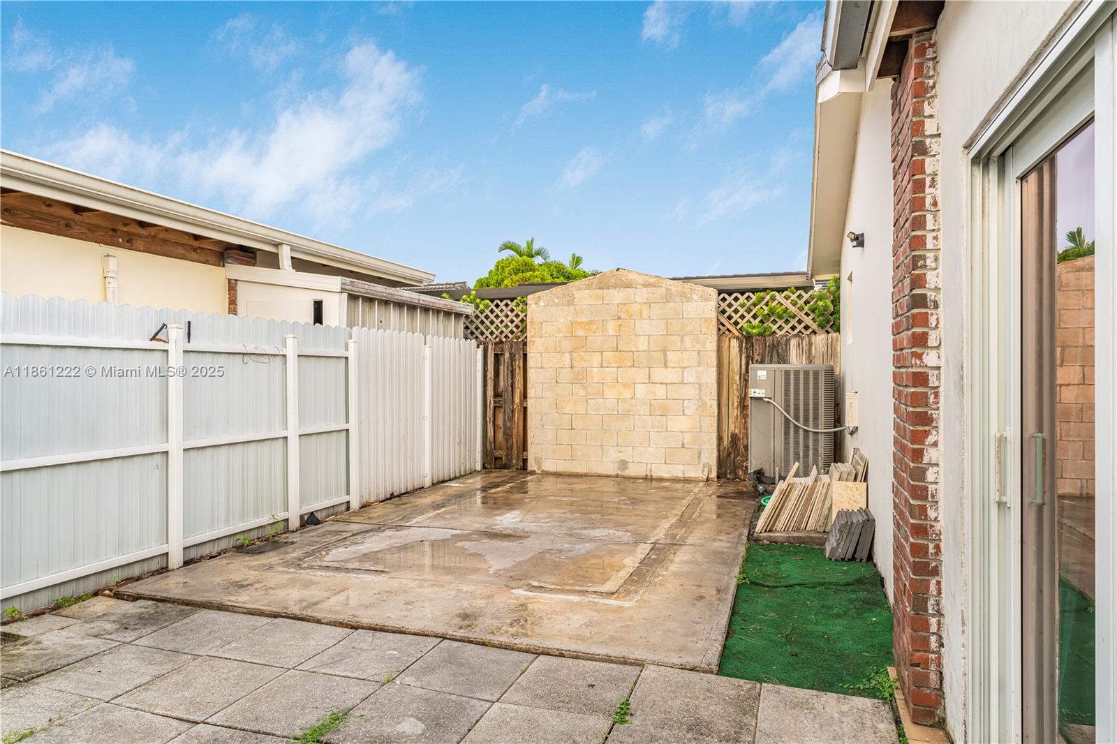 13817 SW 24th St # 13817