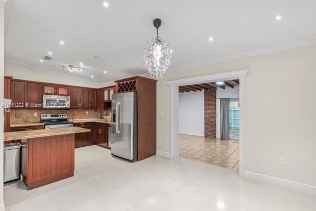 13817 SW 24th St # 13817