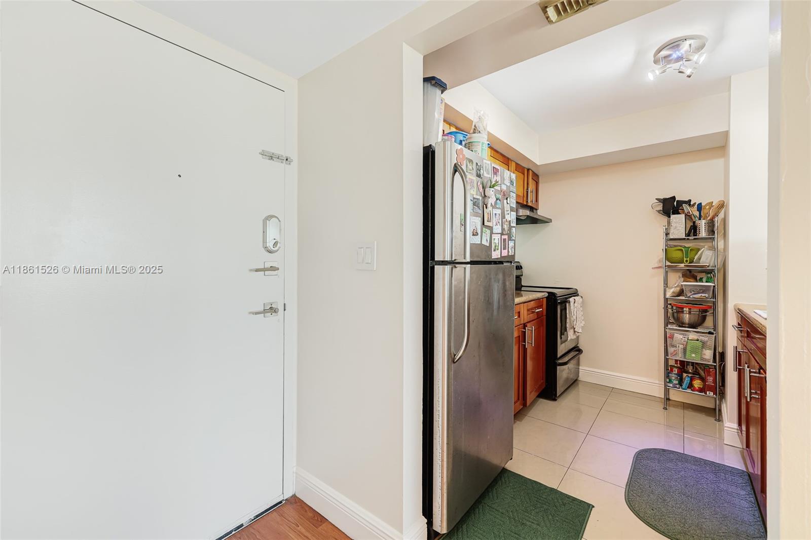850 N Miami Ave Unit: W-906
