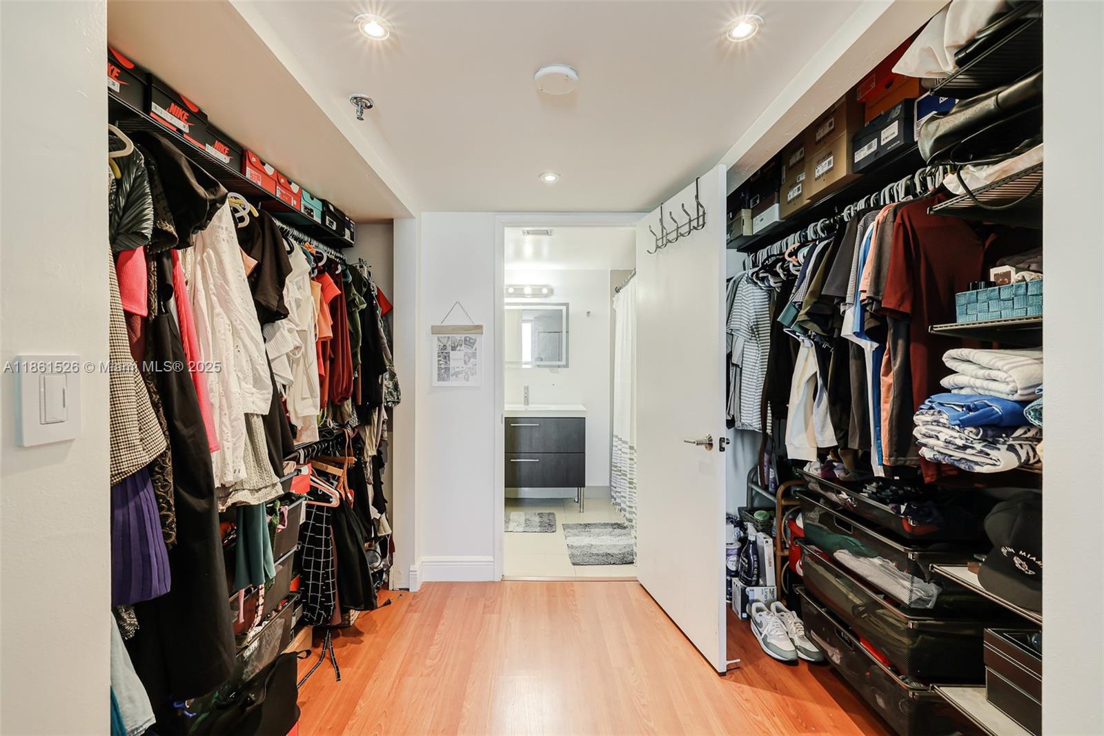 850 N Miami Ave Unit: W-906