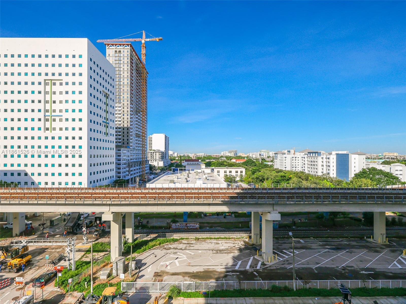 850 N Miami Ave Unit: W-906