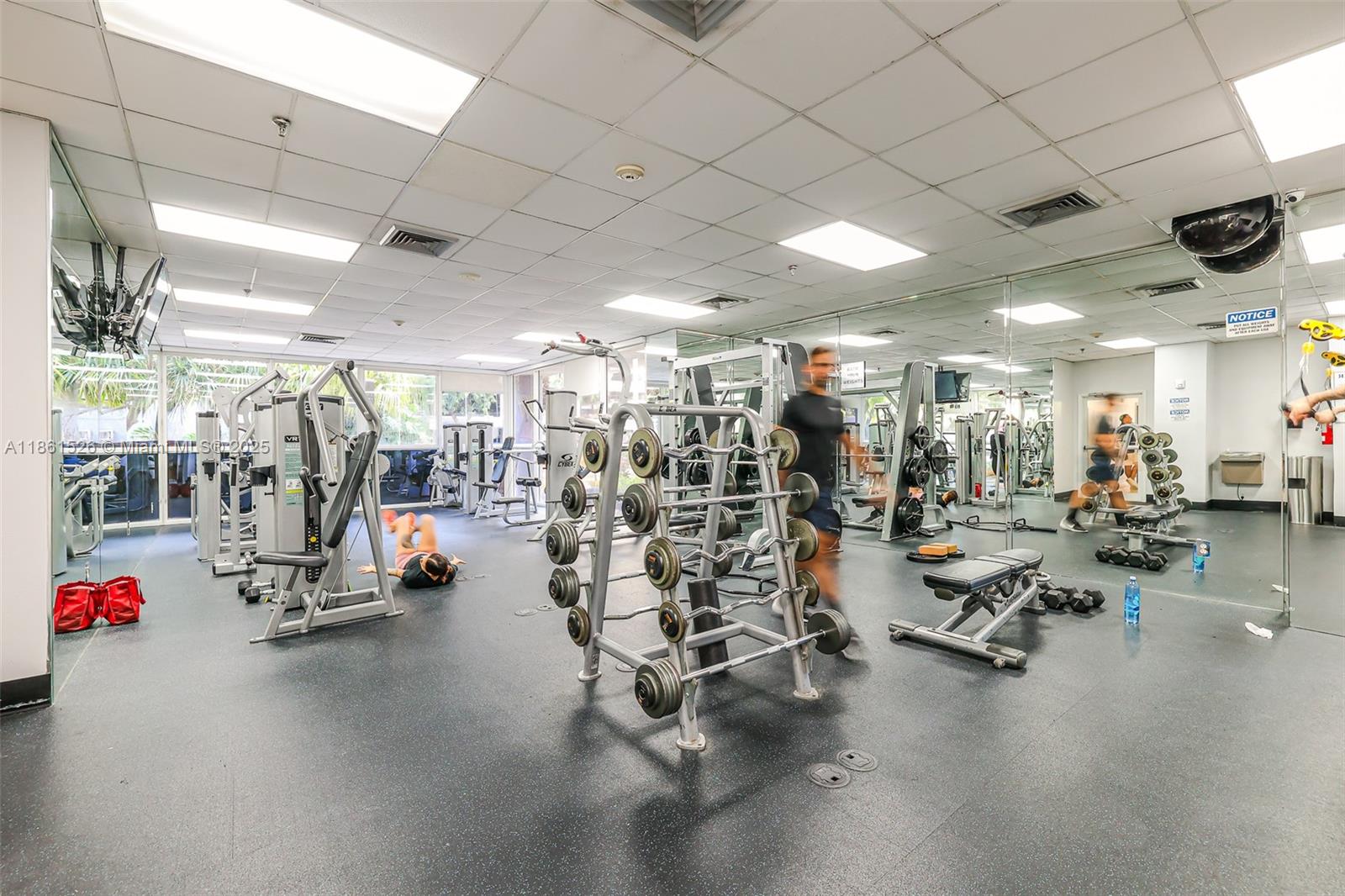 850 N Miami Ave Unit: W-906