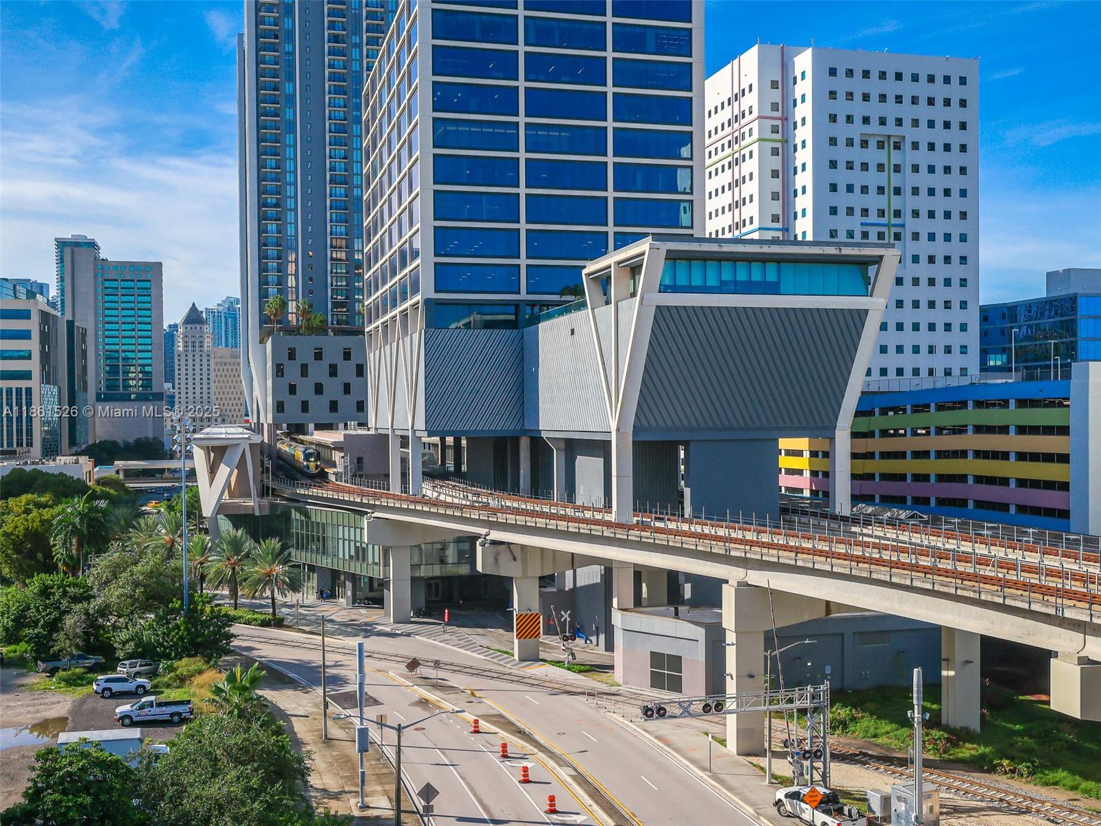 850 N Miami Ave Unit: W-906