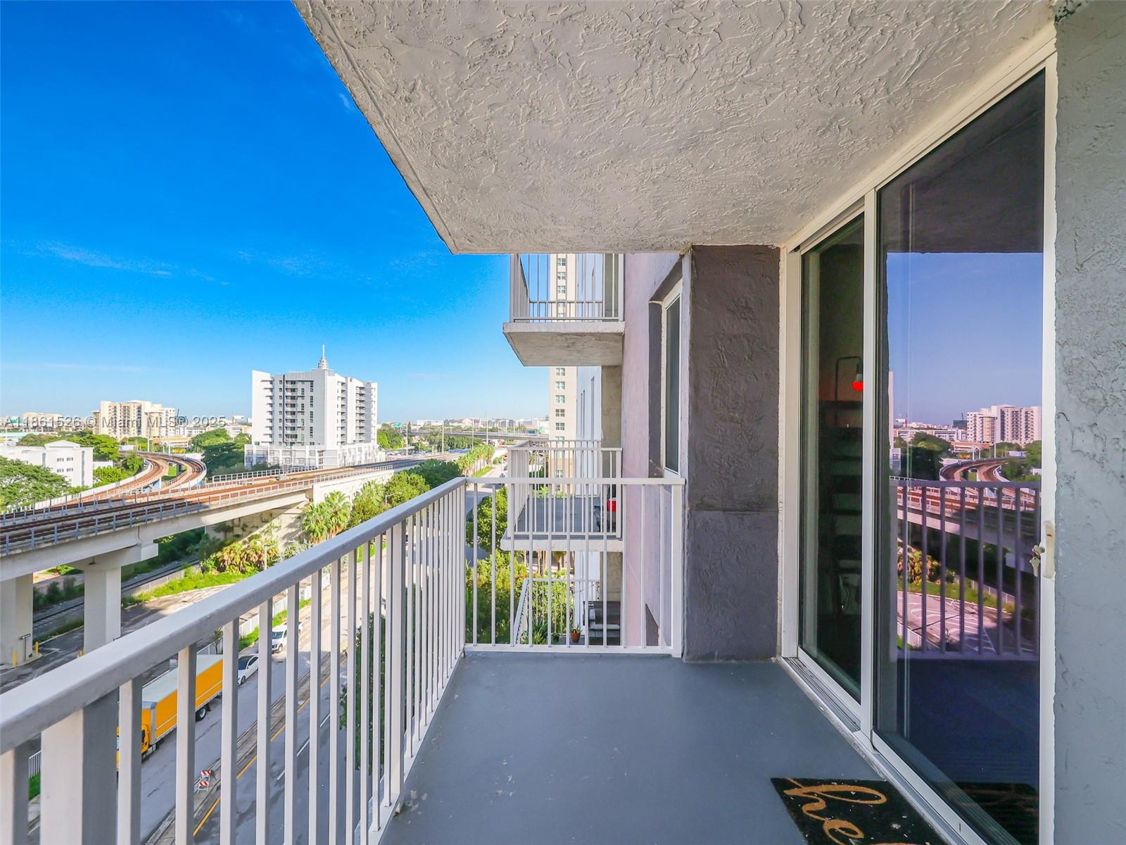 850 N Miami Ave Unit: W-906
