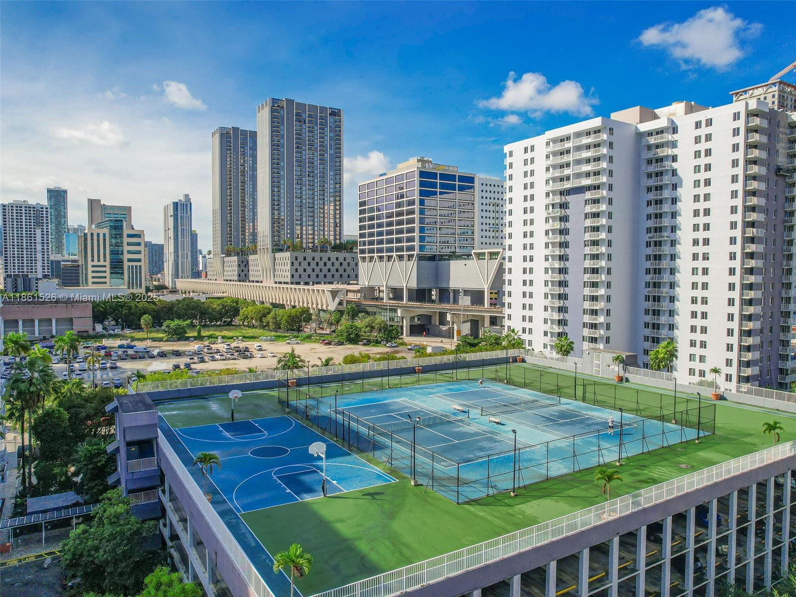 850 N Miami Ave Unit: W-906
