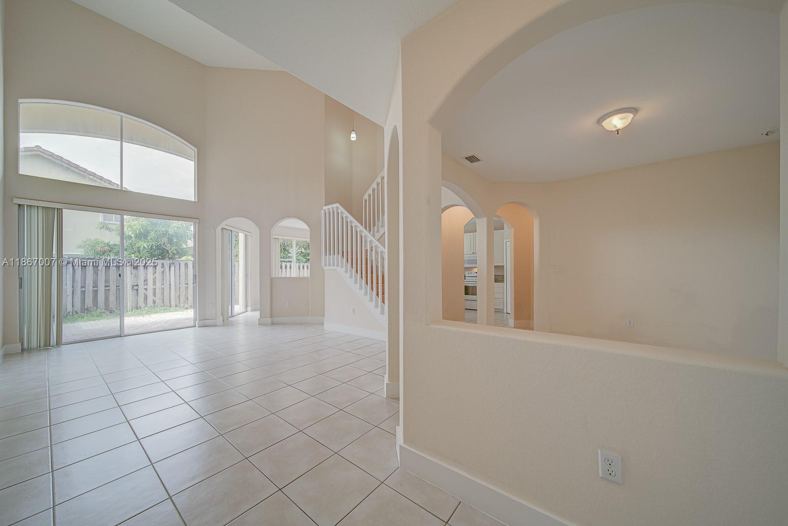 11336 NW 54th Ter # 11336 Unit: #11336