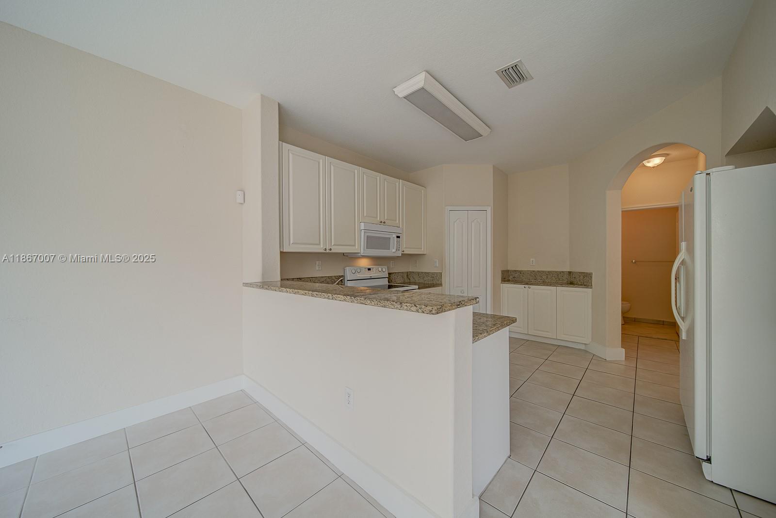 11336 NW 54th Ter # 11336 Unit: #11336