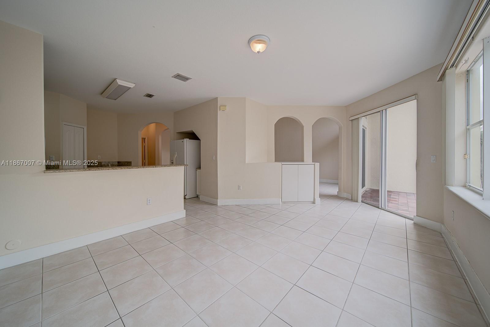 11336 NW 54th Ter # 11336 Unit: #11336