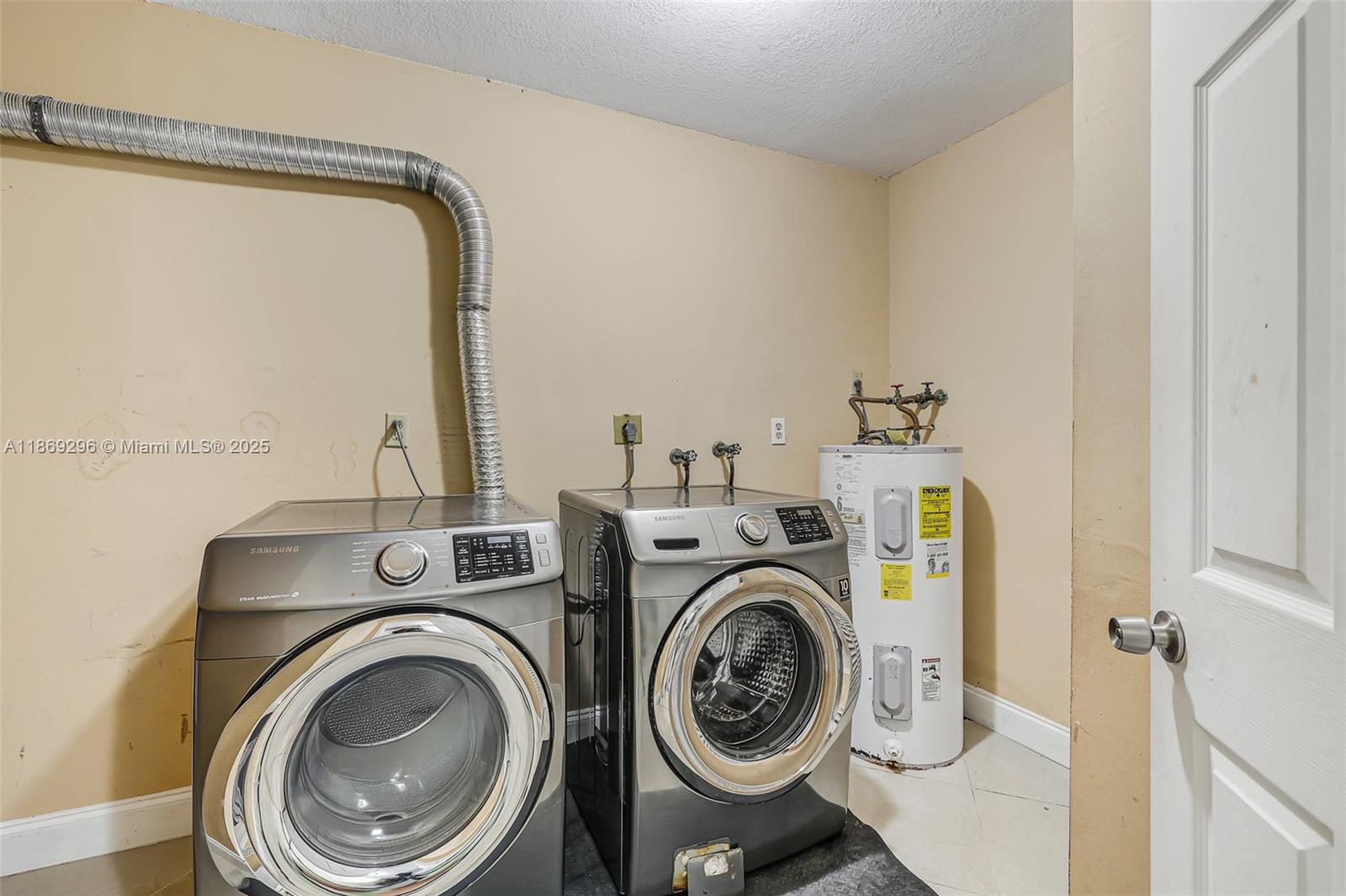 1657 NW 58th Ave # 15