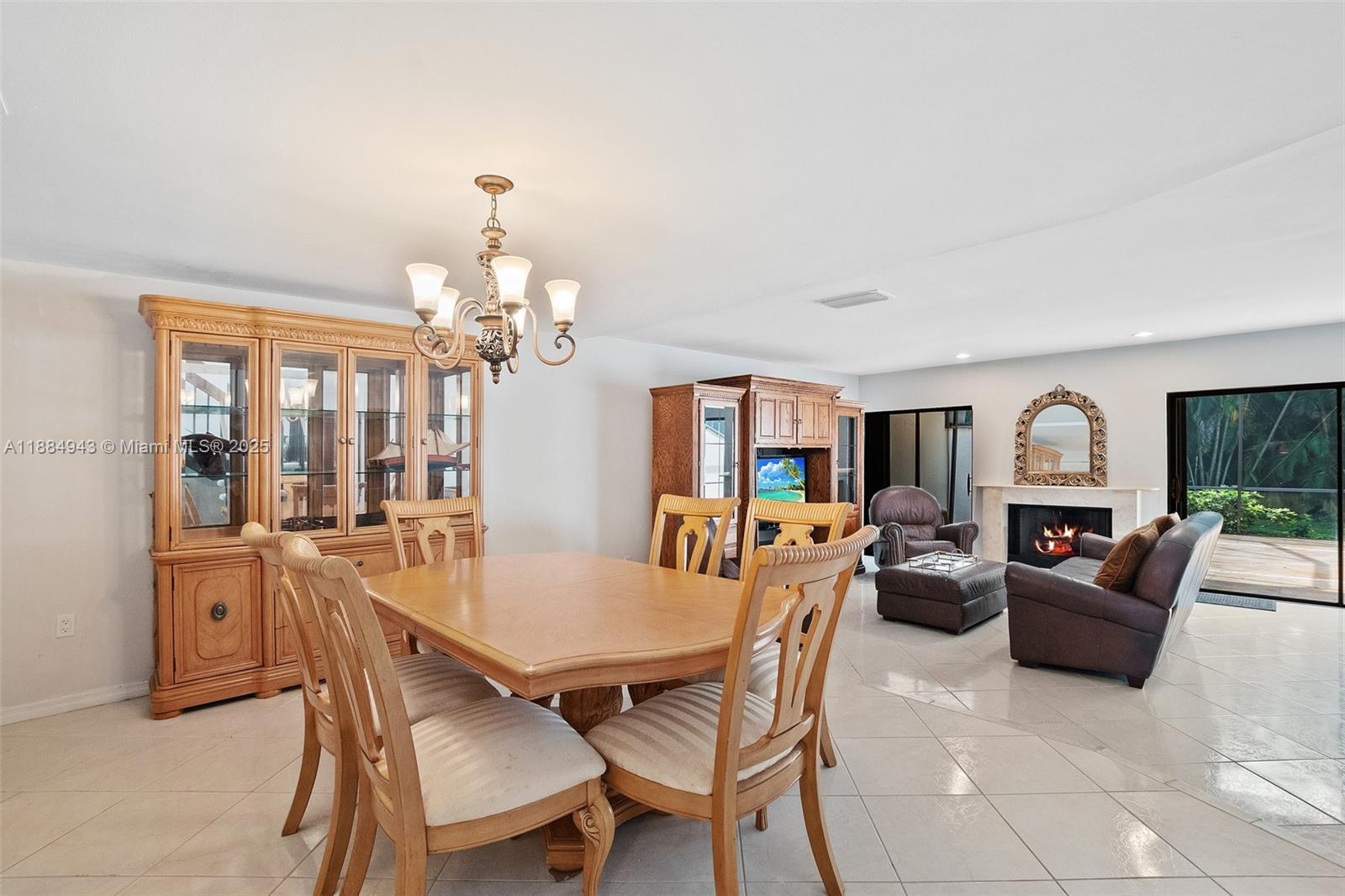 9340 NW 48th Doral Ter