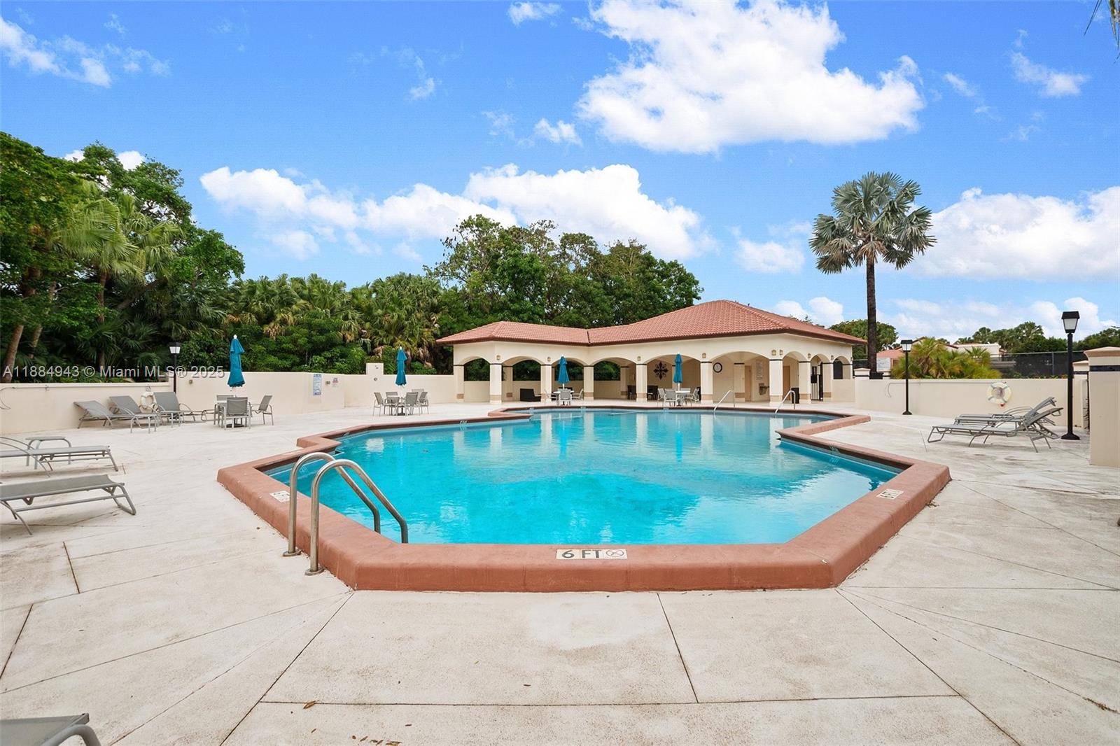 9340 NW 48th Doral Ter