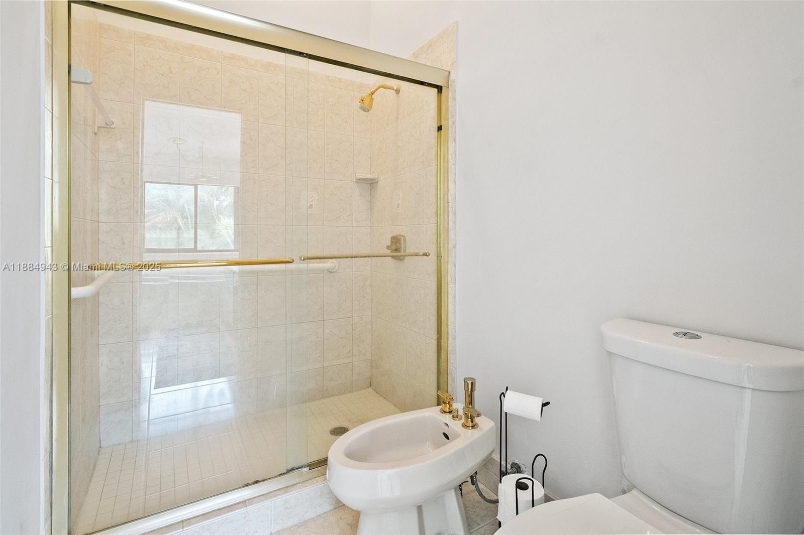 9340 NW 48th Doral Ter