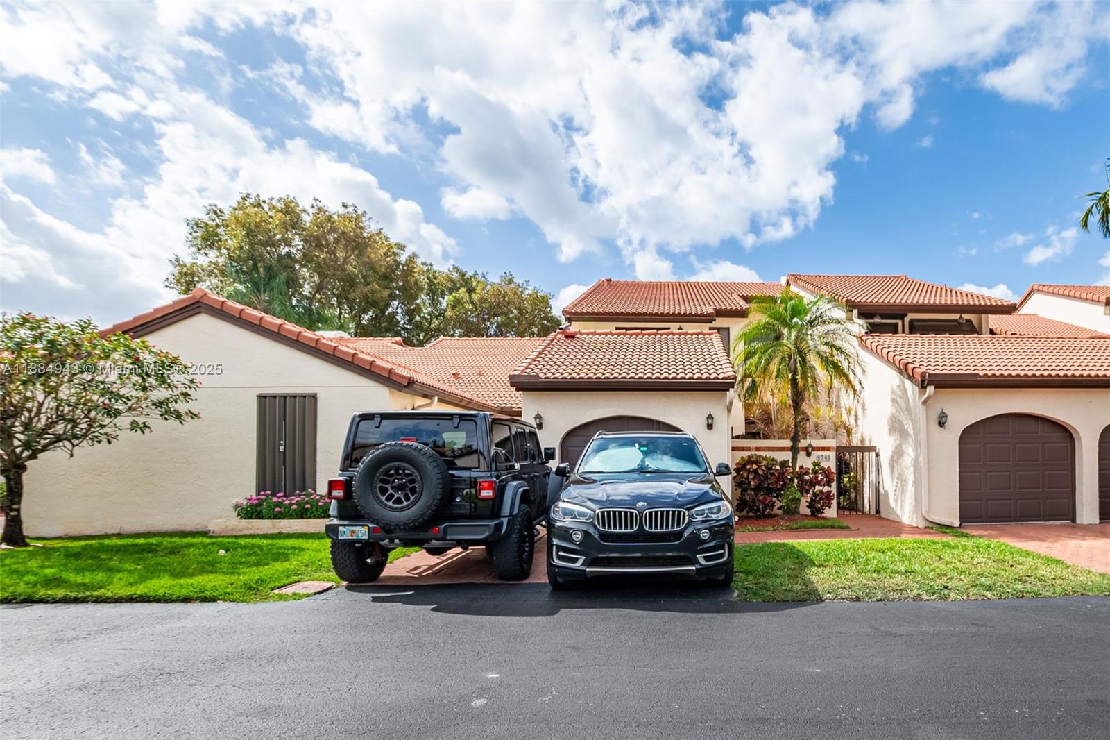 9340 NW 48th Doral Ter