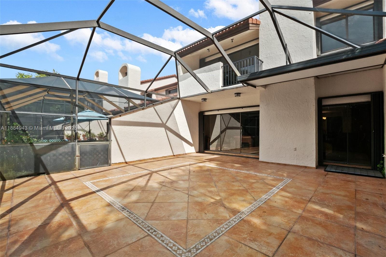 9340 NW 48th Doral Ter