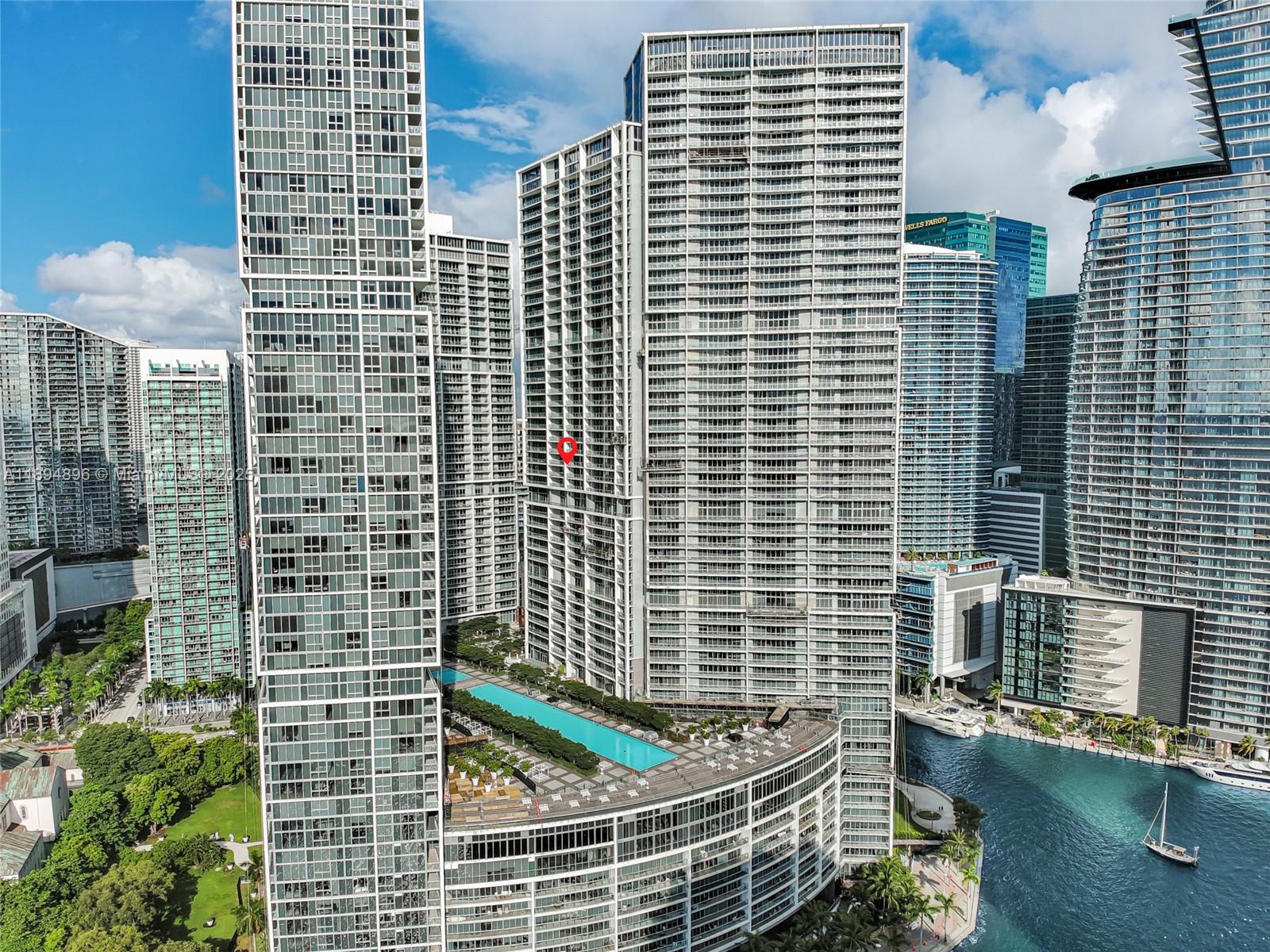 475 Brickell Ave # 3111
