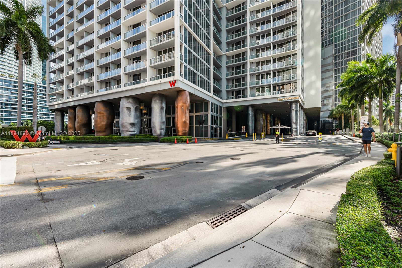 475 Brickell Ave # 3111