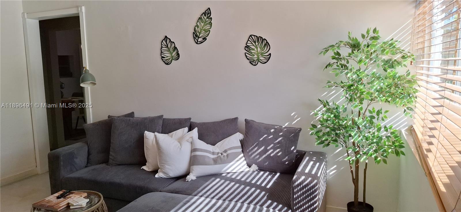 2211 SW 75th Ave # 2