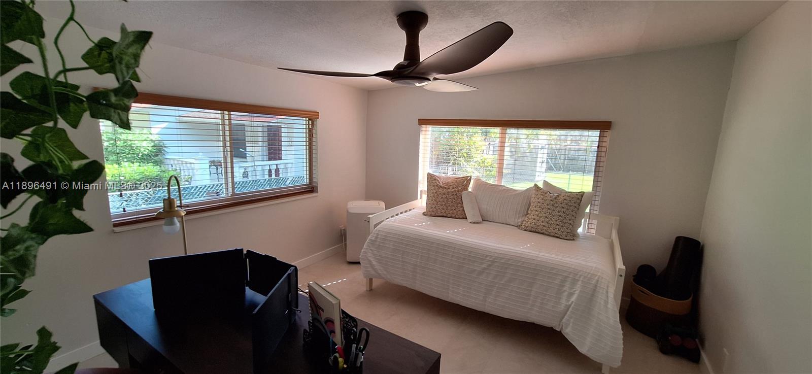 2211 SW 75th Ave # 2