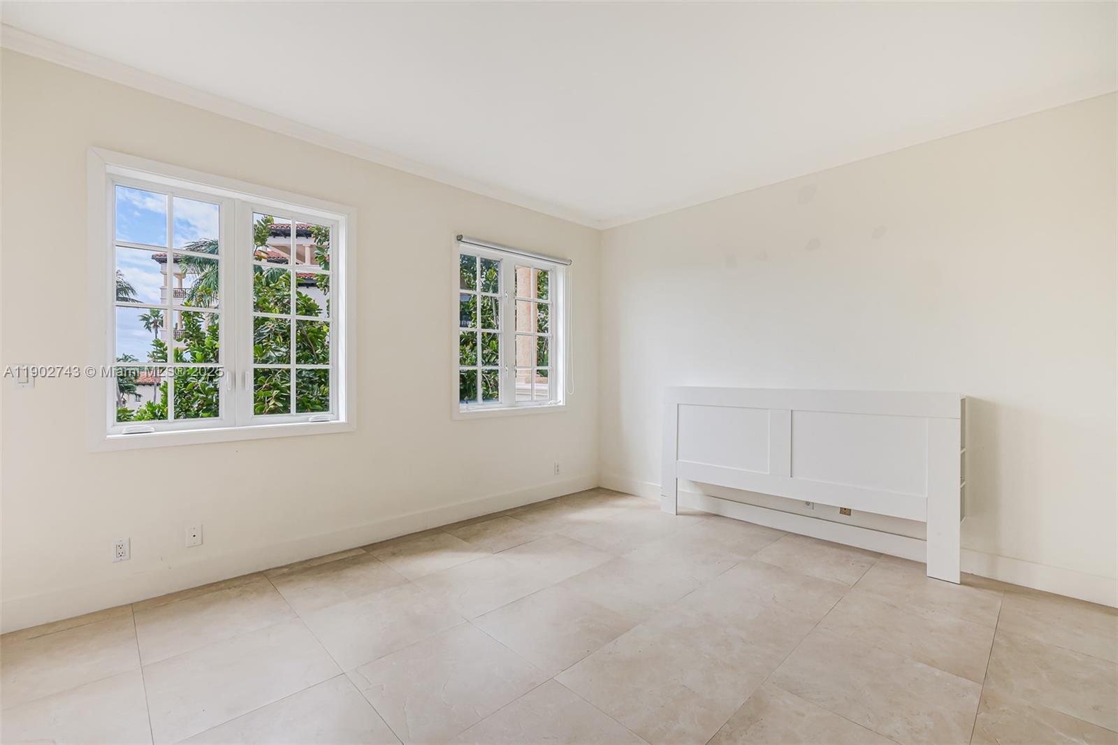 19236 Fisher Island Dr # 19236