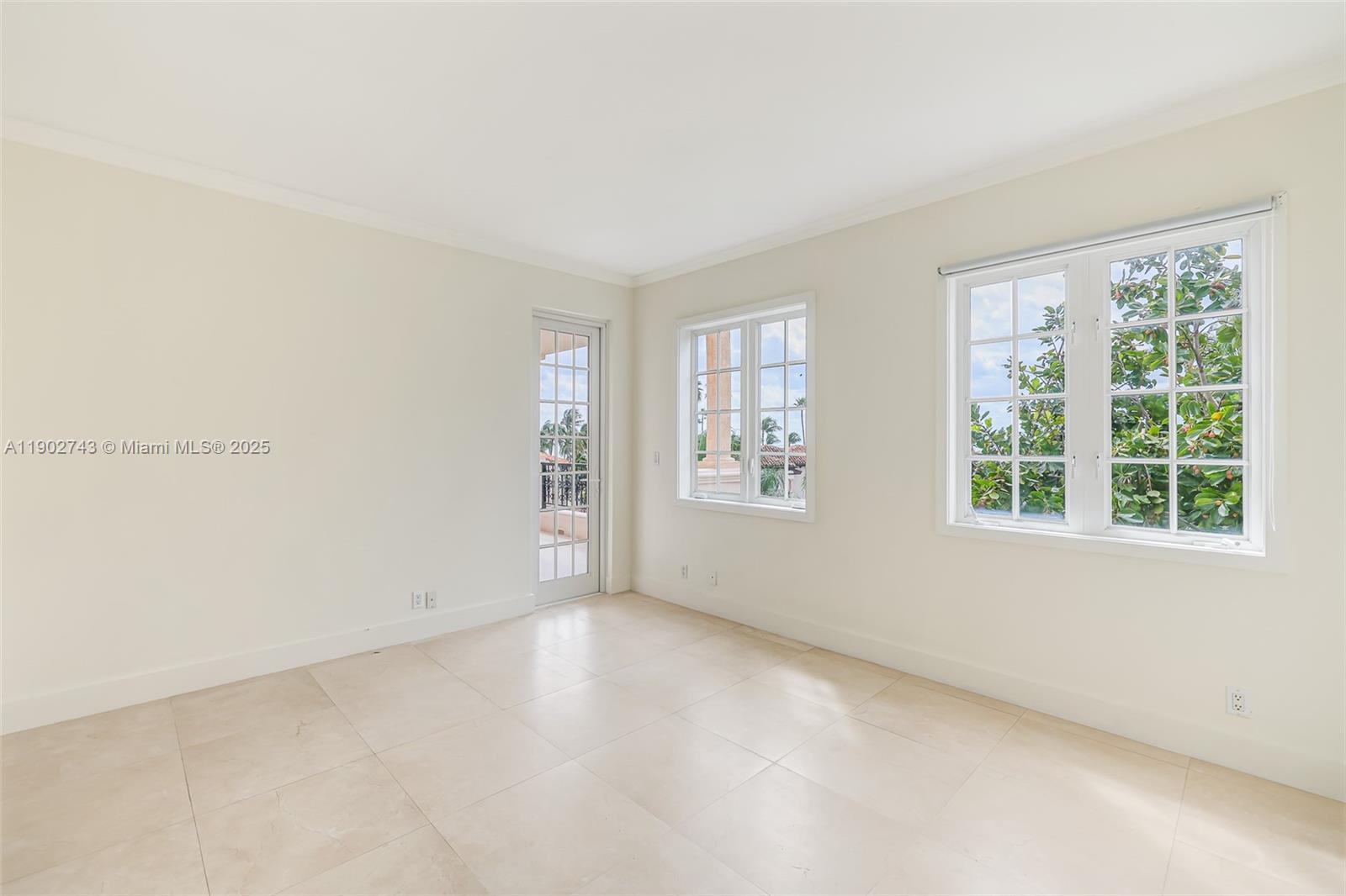 19236 Fisher Island Dr # 19236