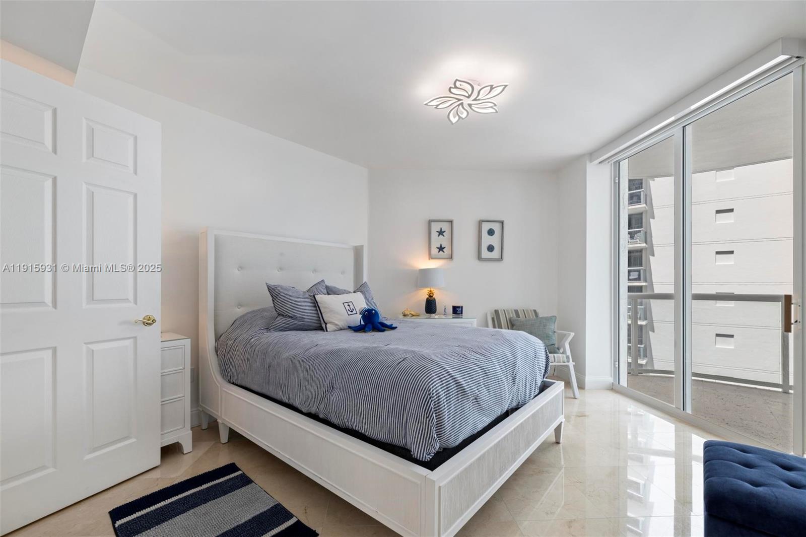 18671 Collins Ave # 1902