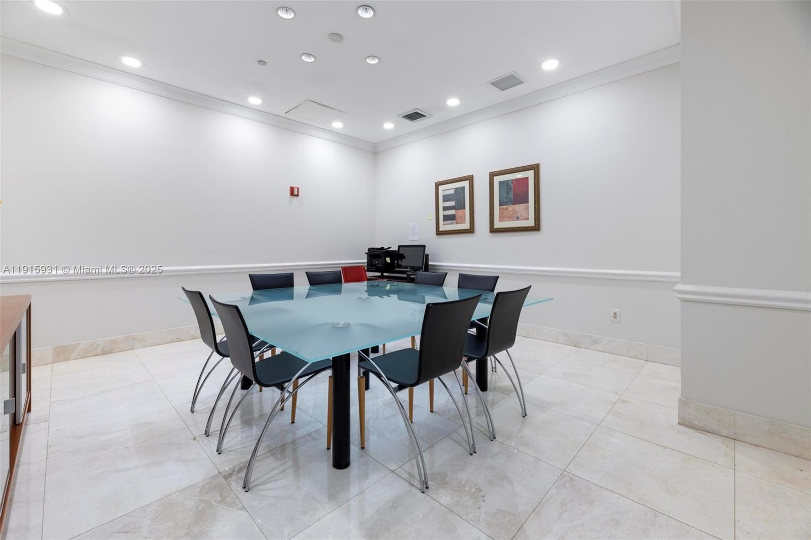 18671 Collins Ave # 1902