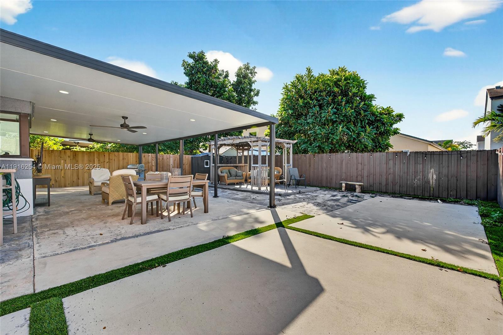 11800 SW 272nd Ter