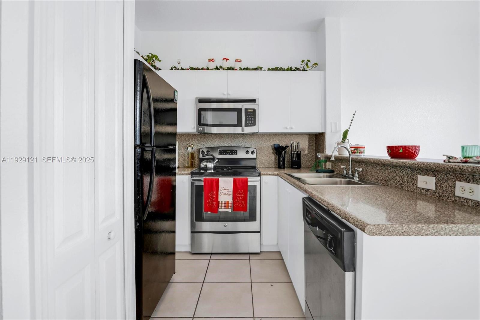 17710 NW 73rd Ave # 20 Unit: 201-20