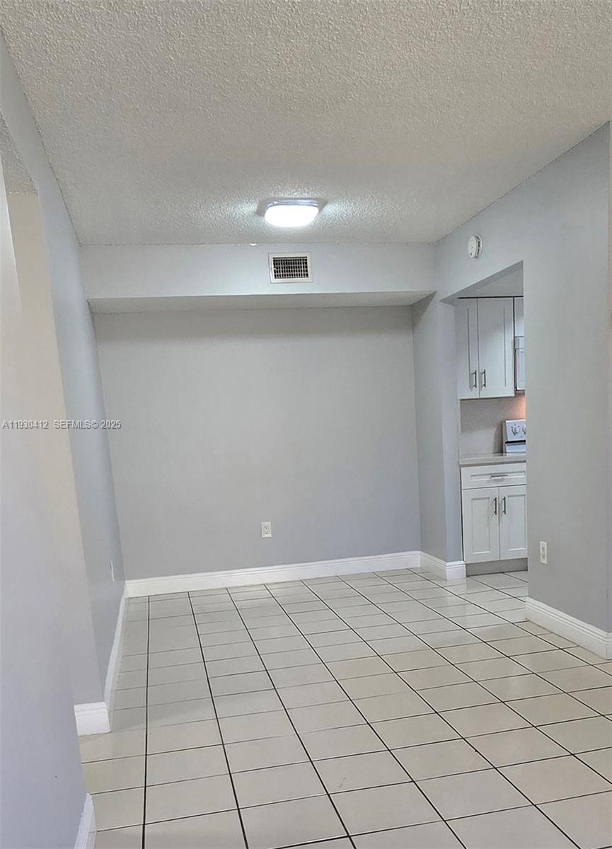 646 NW 114th Ave # 201