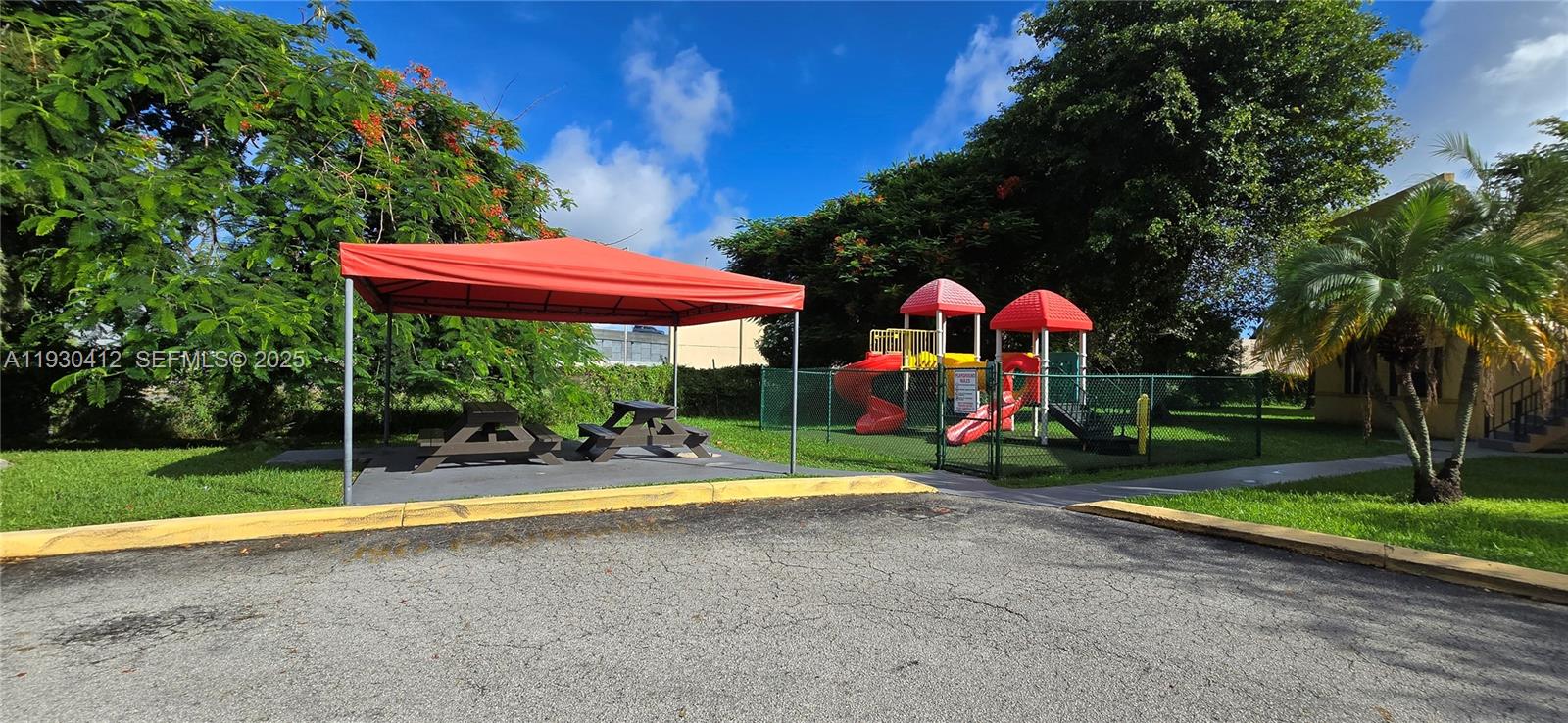 646 NW 114th Ave # 201