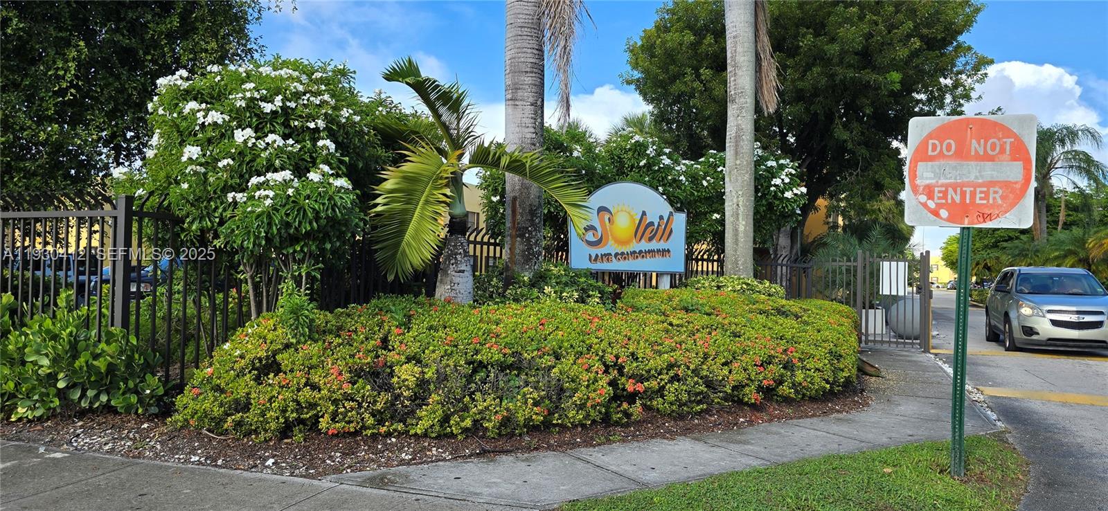 646 NW 114th Ave # 201